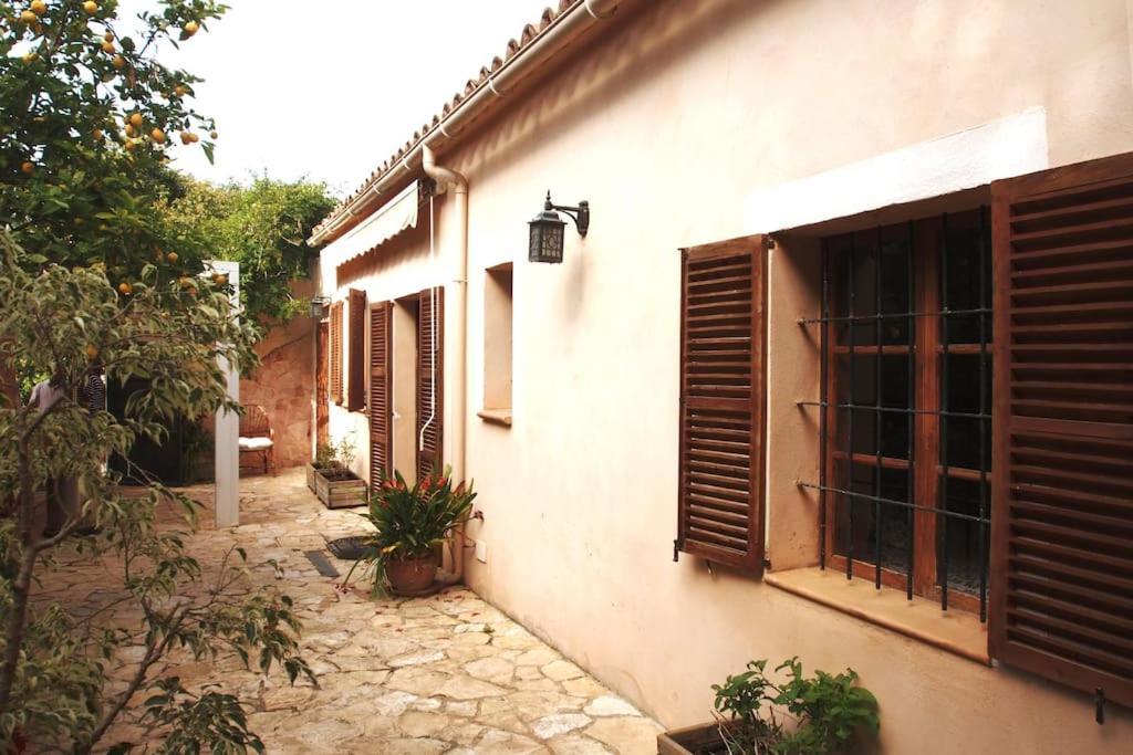 Es Llimoner - Charming House In Palma Villa Exterior photo